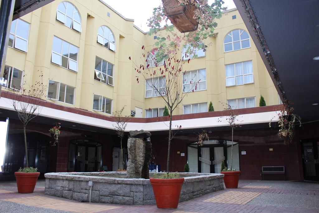 Harrison Lake Hotel Harrison Hot Springs Eksteriør billede